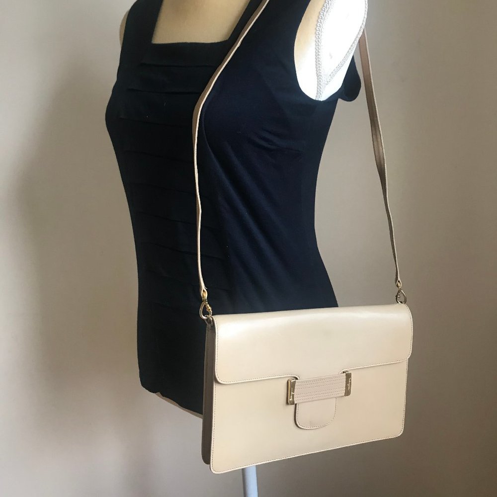 Ferragamo Vintage Tan Leather Clutch Shoulder Bag